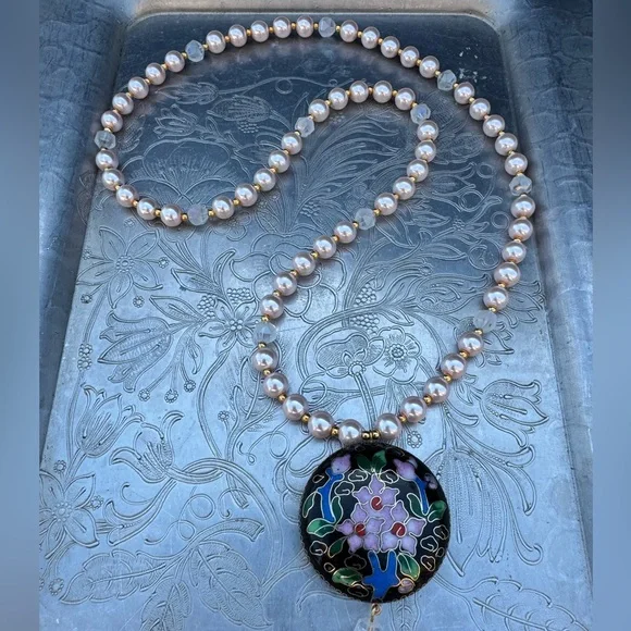 Handmade Cloisonne and Pink Pearl Necklace - Picture 2 of 8